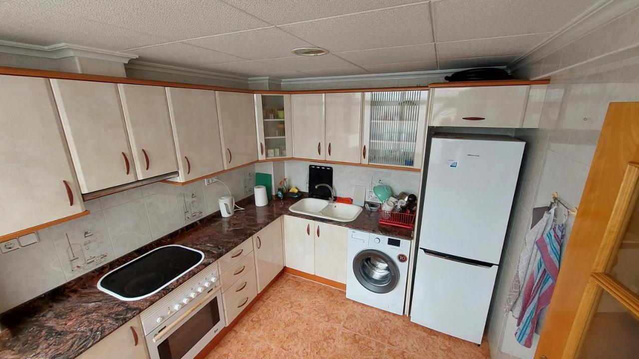 Central Accommodation Аликанте Экстерьер фото